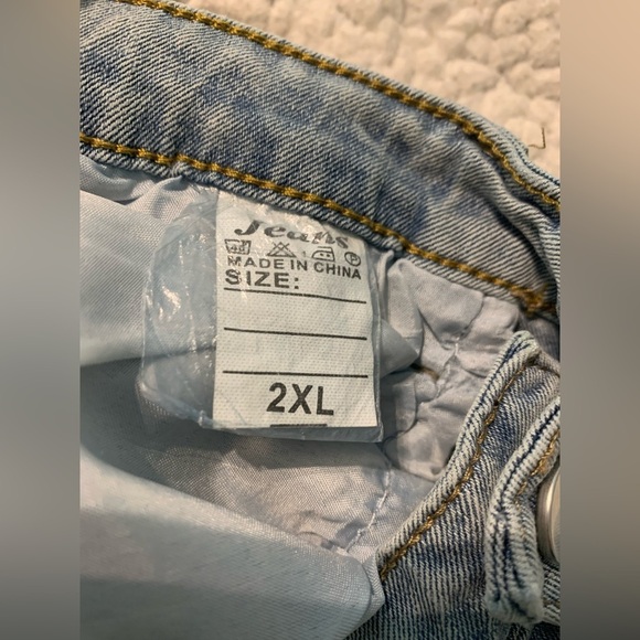 Jeans Fringe Booty Denim Shorts High Waisted NWOT
Sz 2XL Western Cowgirl Boho - Picture 6 of 11